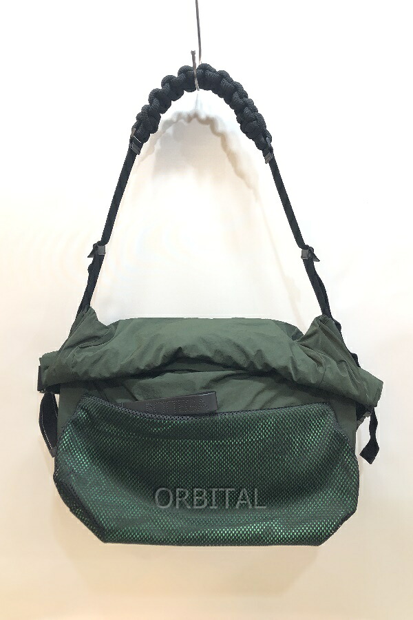 【中古】経堂) ボッテガヴェネタ BOTTEGA VENETA ナイロン 伝達人御徒面子 B08061756U ショルダーバッグ 御徒面子 緑であること 穴有
