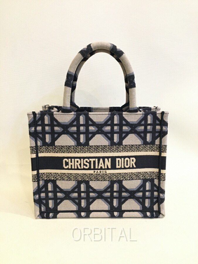【中古】双生児玉)Christian Dior ディオール Book Tote ブックトート スモール カナージュ 帆布 通貨価値425,000円 美品