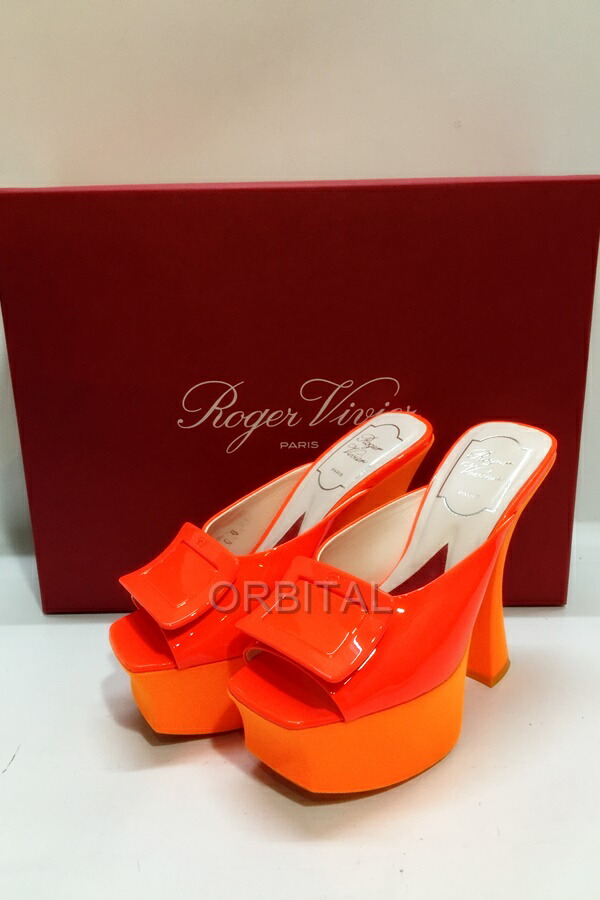 【中古】代官山)Roger Vivier  ロジェヴィヴィエ 専売特許なめし革 プラットホーム ミュール オレンジ色 大きさ35 厚底 踵 サンダル