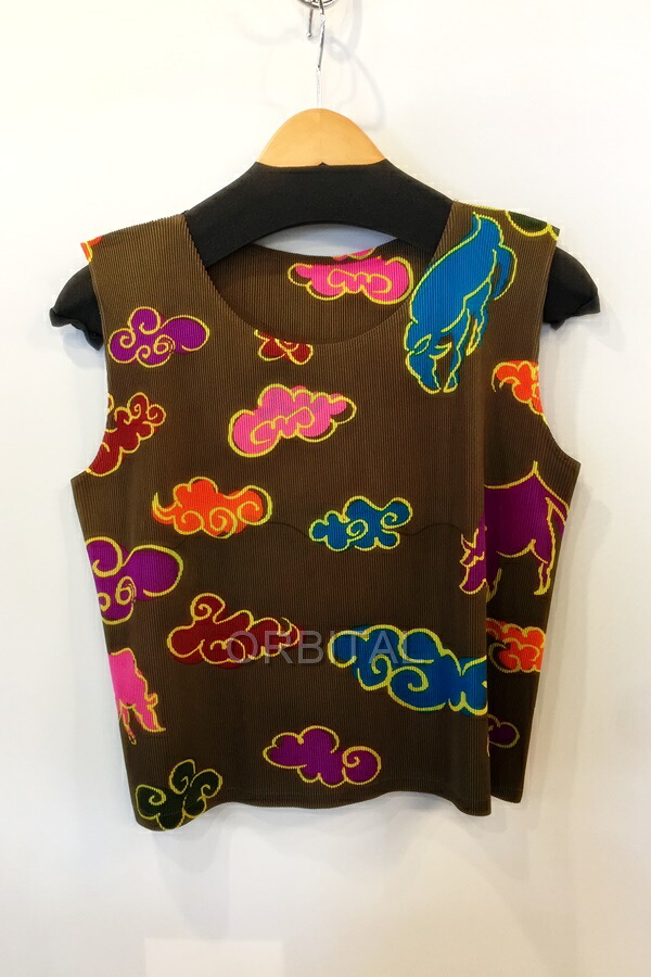 【中古】代官山)PLEATS PLEASE ISSEY MIYAKE プリーツプリーズ PP23-FK600 プリーツ ノースリーブトップス 雲柄 サイズ3 ブラウン｜ベリーグッドストア
