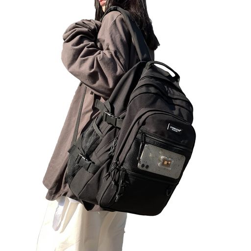 ラディカルフィットネス黒リュックサック　リストバンド３個おまけ！男女兼用！ USBポート付き多機能リュックサック ビジネスバッグ 男女兼用