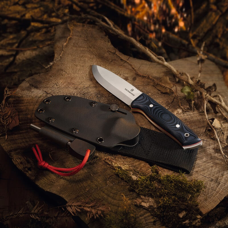 楽天市場 公式 ビクトリノックス Victorinox アウトドアマスターl 4 2261 日本正規品 保証付 シースナイフ フルタング ファイヤースターター サバイバルナイフ アウトドア ナイフ バトニング キャンプ 火起こし 火打ち石 焚き火 スイス製 キャンプ 用品