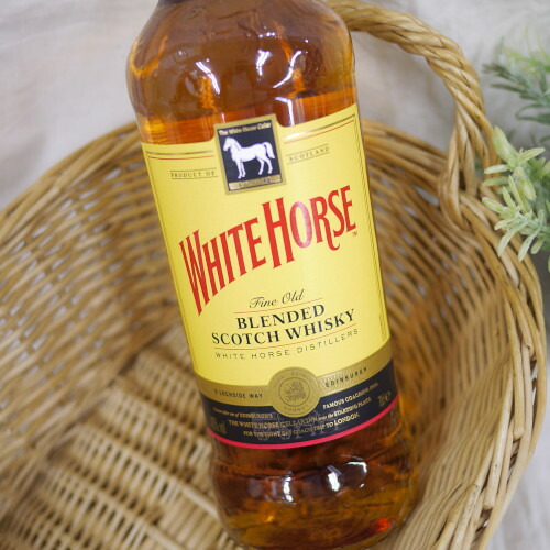 楽天市場】ローガンデラックスホワイトホースLOGANDe LuxeWhite Horse