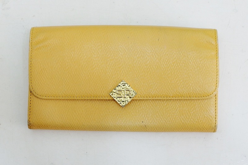 楽天市場】【中古】KAOYORINAKAMI カオヨリナカミ 2つ折り財布