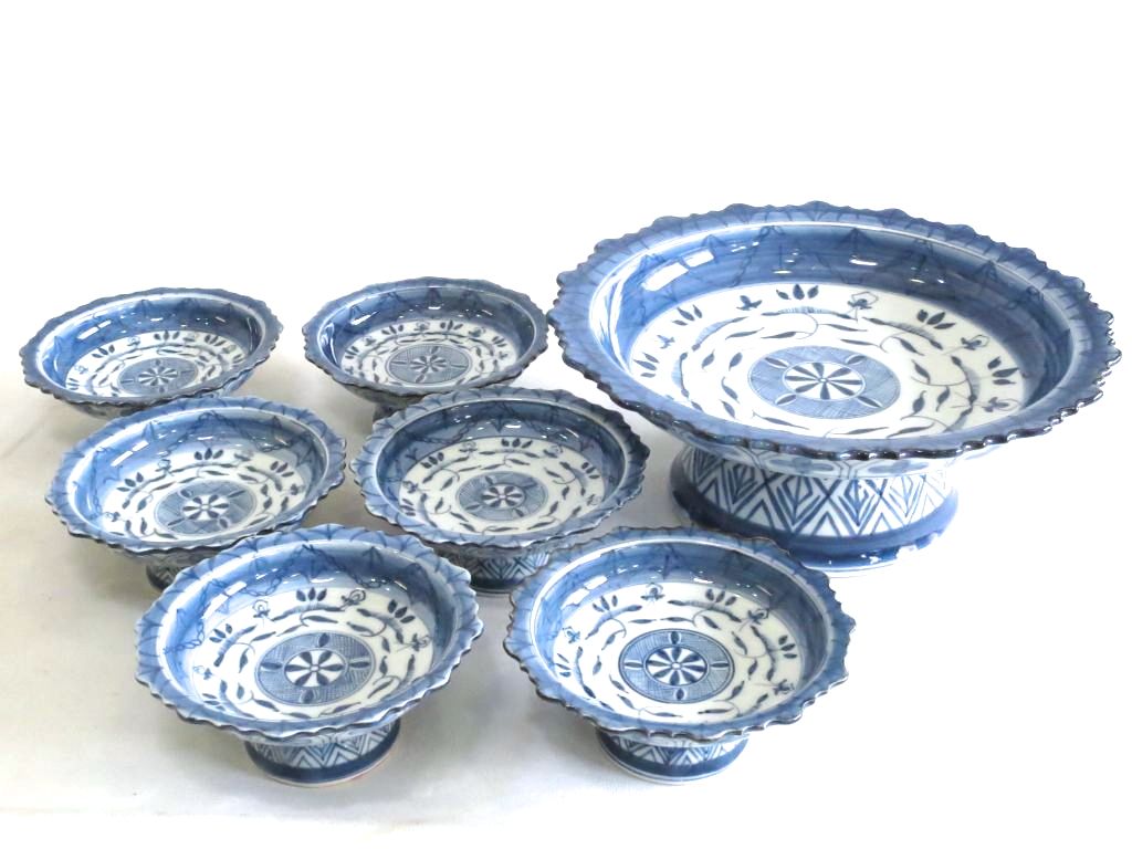 染付 銘々皿 五枚セット『花文』箱付 懐石道具 茶道具 古染付花文中皿5枚 桐箱 明末～清初 懐石向付に | 古美術ささき