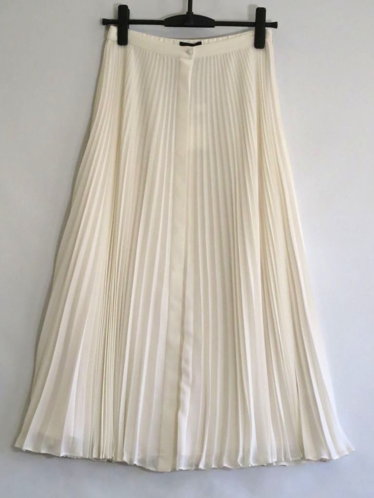 theory セオリー PLEATED BD S POLY CHIFFON ポリシフォン　プリーツ　BD スカートJ ・0 01-0307304-150-700 オフ白 kz5020227333