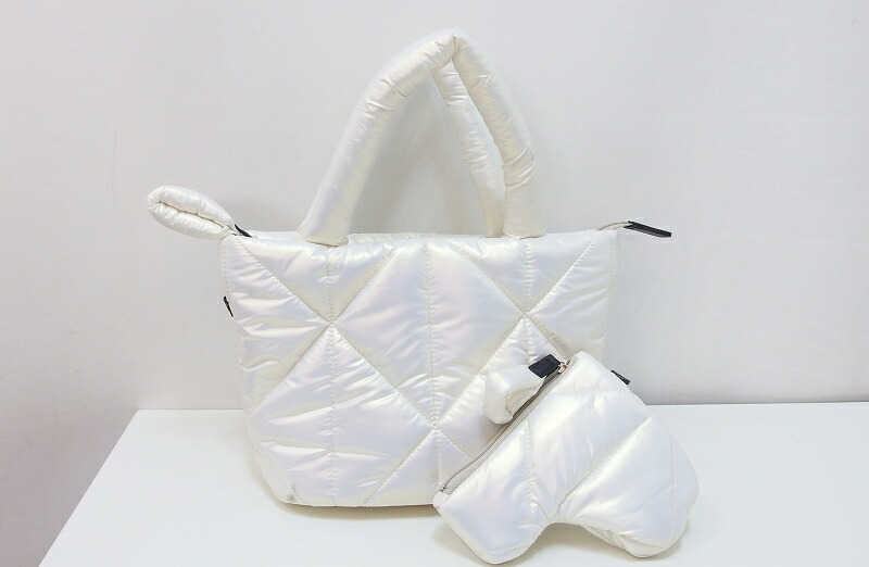 【中古】PELLE BORSA ペレボルサ  シャイニーパフィ 中わた キルティング トートバッグ 白いこと kz5204230477