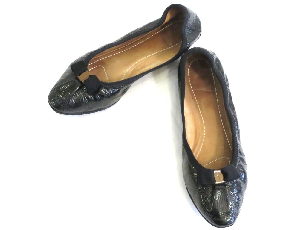 【中古】Salvatore Ferragamo サルヴァトーレフェラガモ バレエシューズ　フラットパンプス　※ベタあり ・ ブラック kz5210231956｜BRAND VISION ブランドビジョン
