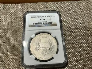 2011-S 名誉勲章記念シルバーダラー NGC MS 69 | UNC BU. 003