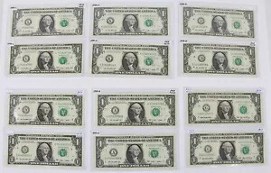 12 連のシリアル番号ペアの 1 ドル連邦準備銀行券のロット