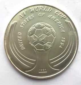 ラオス 1991 サッカー 50 キップ銀貨、UNC 42,185円