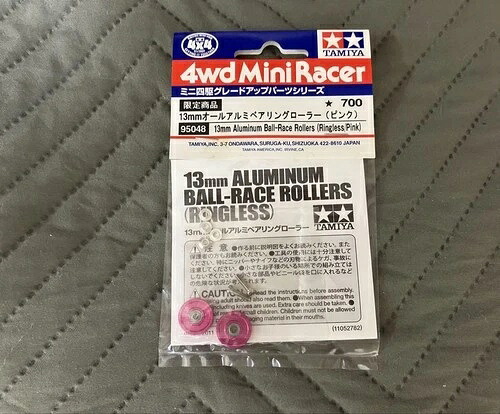 ミニ四駆限定版 希少 13mm オールアルミベアリングローラー ピンク 日本製
