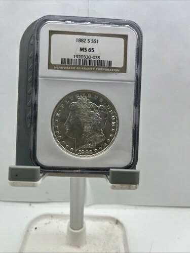 1882年 S モルガン銀貨 NGC MS 65