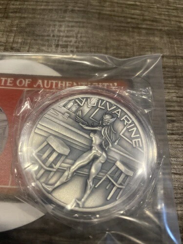 Spicy Silver製、2023年 VULVARINE 2オンス銀貨。発行枚数300枚。STL Mint