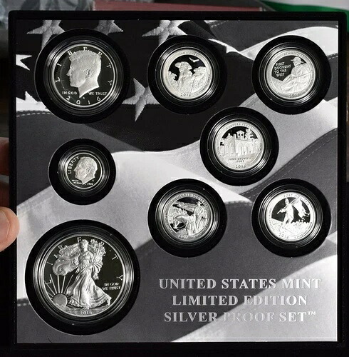 2016年 米国シルバー限定版プルーフセット - 箱と保証書付きコイン8枚セット