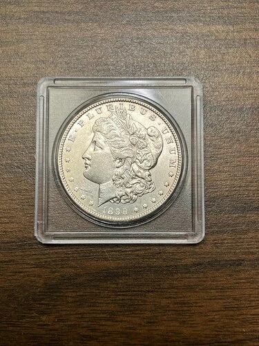 1899年 モルガン銀貨 MS UNC #o32 本物保証