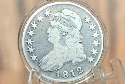 1812年 キャップドバスト ハーフドル - VF (非常に良好) - 1812年 ハーフドル 米国ハーフドル