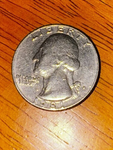 1981年四半期の値（エラー箇所は「D」） 151,800円