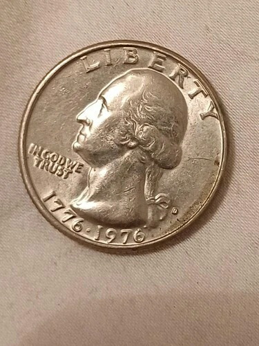 希少な1776-1976年建国200周年記念クォーター硬貨。