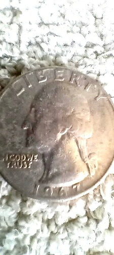 珍しい 1967 年 25 セント硬貨、ミントマークなし、複数のエラー、数字と文字、コード??