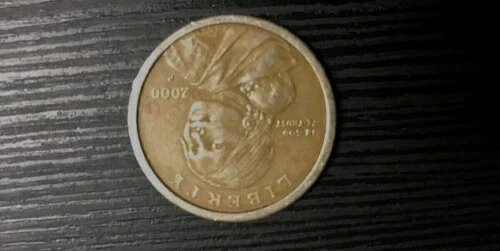 2000年サカガウィア・ドル硬貨のエラー