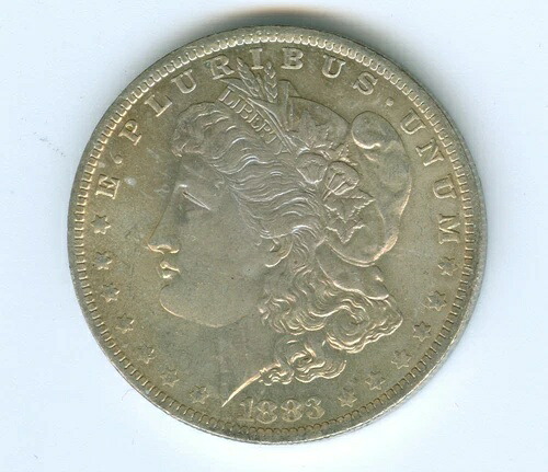 1883-O モーガン銀貨 - 未流通 - 表面はライトレインボートーン