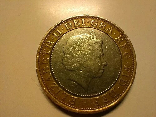 2001年イギリス2ポンド硬貨