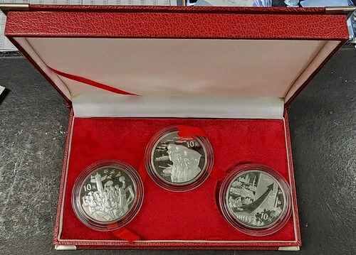 1999年 10元硬貨 中国建国50周年記念 99.9% シルバー プルーフ GEM BU 3枚セット
