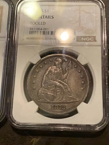 1872-S 着席リバティ シルバー ダラー 1 ドル コイン - NGC AU 詳細 - 希少 S ミント!