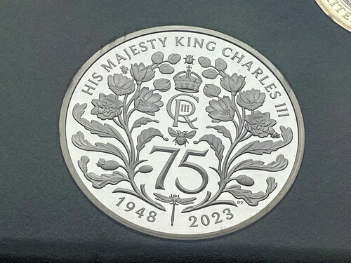 2023年 プルーフ チャールズ国王75歳誕生日記念 5ポンド硬貨