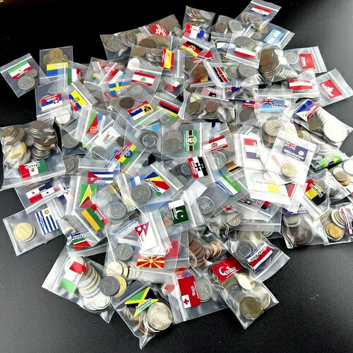 バインダー用の国旗付き、世界各国のコイン 896 枚セットのコイン コレクション!