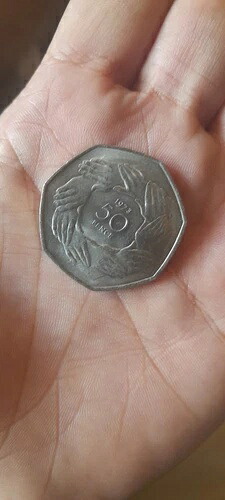英国 1973年 エリザベス2世 50ペンス硬貨（ほぼ未使用） b3ok