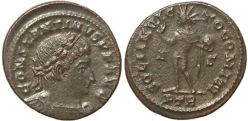 コンスタンティヌス 1 世の古代ローマのコイン - SOLI INVICTO COMITI - トレヴェリ造幣局