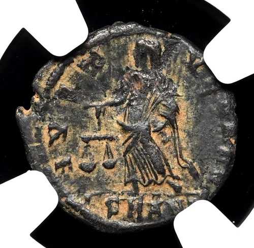 コンスタンティヌス 1 世、西暦 307 ～ 337 年。 ? Nummus、死後、希少タイプ、NGC VF