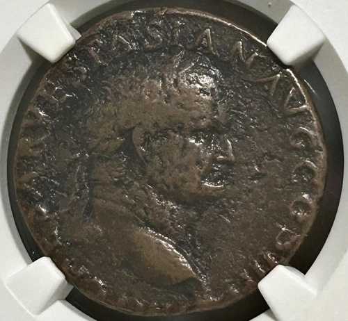 ウェスパシアヌス AE As AD 69-79 地球儀上の鷲 NGC Ch F
