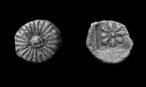 古代ギリシャ、イオニア、エリュトライ、紀元前480-450年頃の銀製ヘミオボル