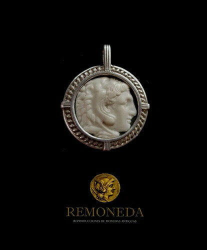 シルバーカメオペンダント.Remoney