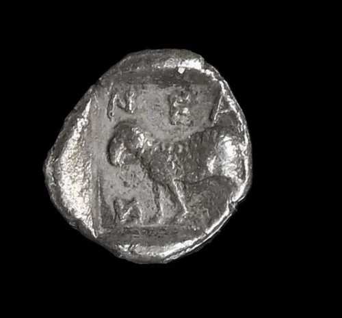 ネアンドリア（トロアス）アポロとヤギ（紀元前400年）NGCオボル古代ギリシャ銀貨 D602