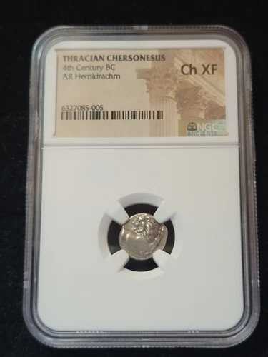 紀元前4世紀のヘミドラクマ金貨 NGC Ch XF 6327085-005