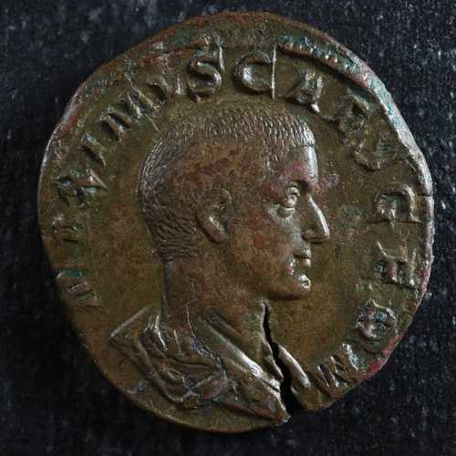 Maximus as Caesar Sestertius 236-238 Rome RIC 13 i 2 つの規格 (Signa)｜WORLD RESOURCE【QUEEN店】