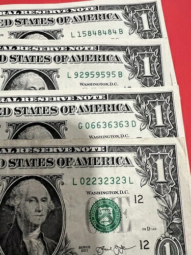 ファンシーシリアルナンバー（4）$1 2013 17 848484 959595 636363 232323 3組