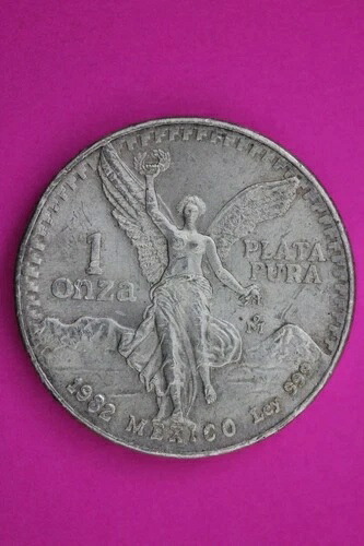 1982年 メキシコ リベルタッド 1オンサ シルバーコイン 1オンス .999 品質保証 本物 1902年