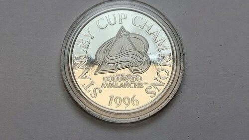 1996 エンバイロミント コロラド アバランチ NHL スタンレー カップ 1オンス シルバー ラウンド