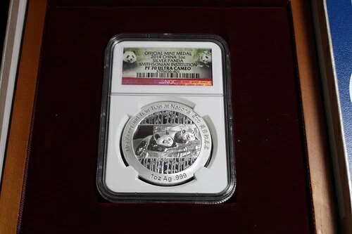 2014年公式メダル 1オンス シルバー 中国製 パンダ スミソニアン協会 NGC PF70 #401