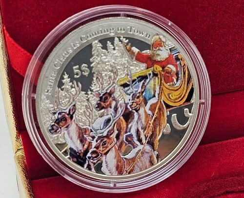 2012年 キリバス シルバー 5 ドル クリスマス コイン、サンタクロース、オリジナル ボックス、COA。