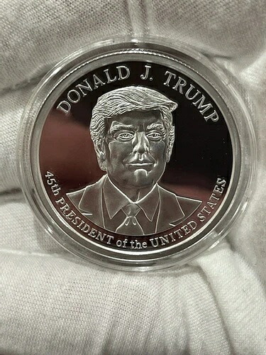 ドナルド・トランプ 2020 1オンス .999 シルバー プルーフコイン 第45代大統領記念 新品!
