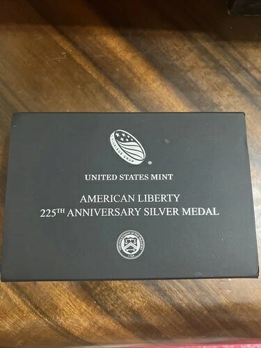 2017年米国造幣局アメリカン・リバティ225周年記念銀メダル（箱・保証書付き）