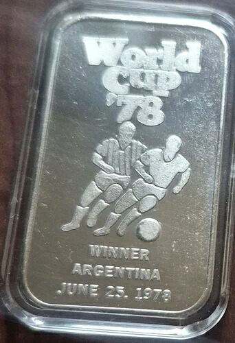 1978年 ザ・ミント 1トロイオンス .999 シルバーバー：ワールドカップ '78 優勝国アルゼンチン、47/102