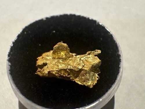 0.71g 結晶化金箔 ? フォルサム CA ? 希少な高質感標本