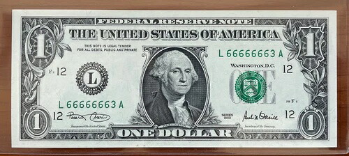 FR 1927年 $1 2001年 「シリアル #ソリッド6's - 3\